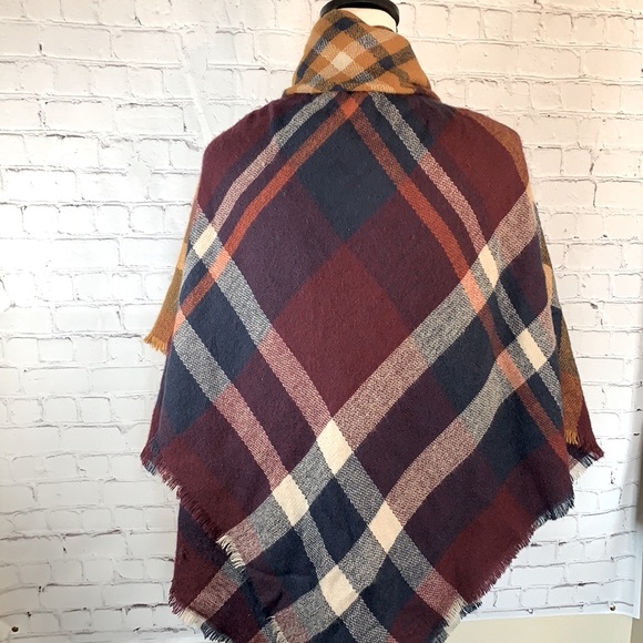 Mixit Poncho | OS - Picture 4 of 5
